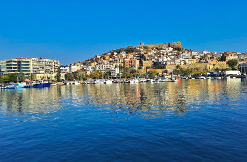  The Sun: Ονομάζει «Γαλάζια Πόλη» της Ελλάδας την Καβάλα και καλεί τους Βρετανούς να την επισκεφθούν!